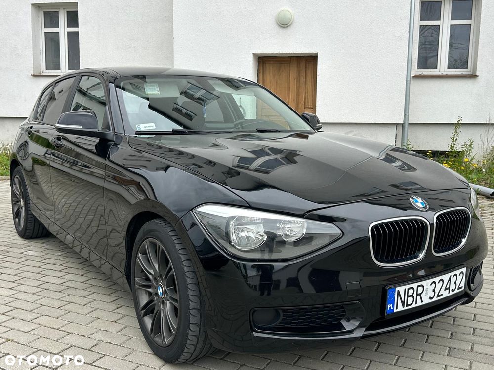 BMW Seria 1 116d - 14