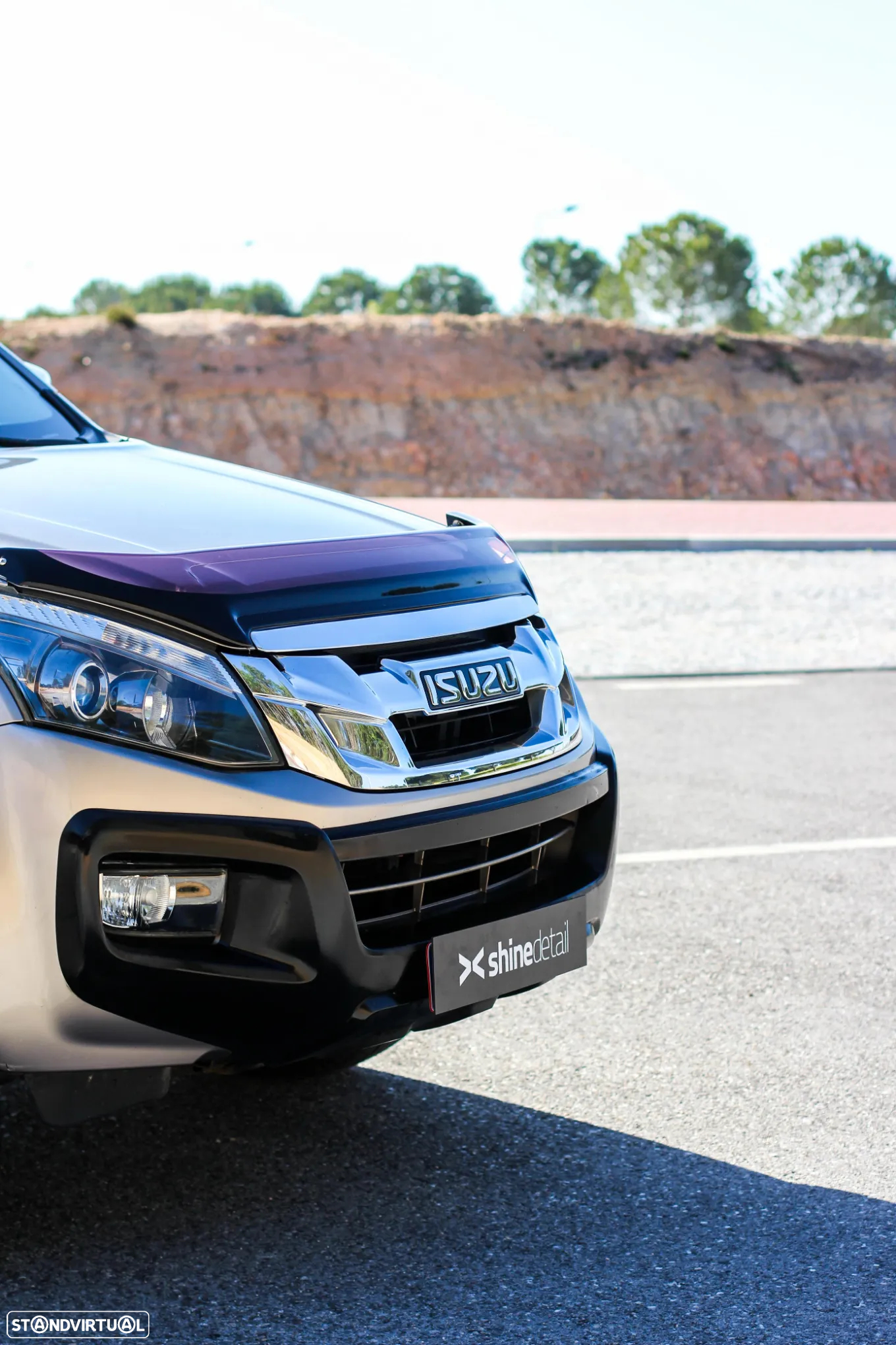 Isuzu D-Max 2.5 DTi CD 4WD LS Sport Edition - 4