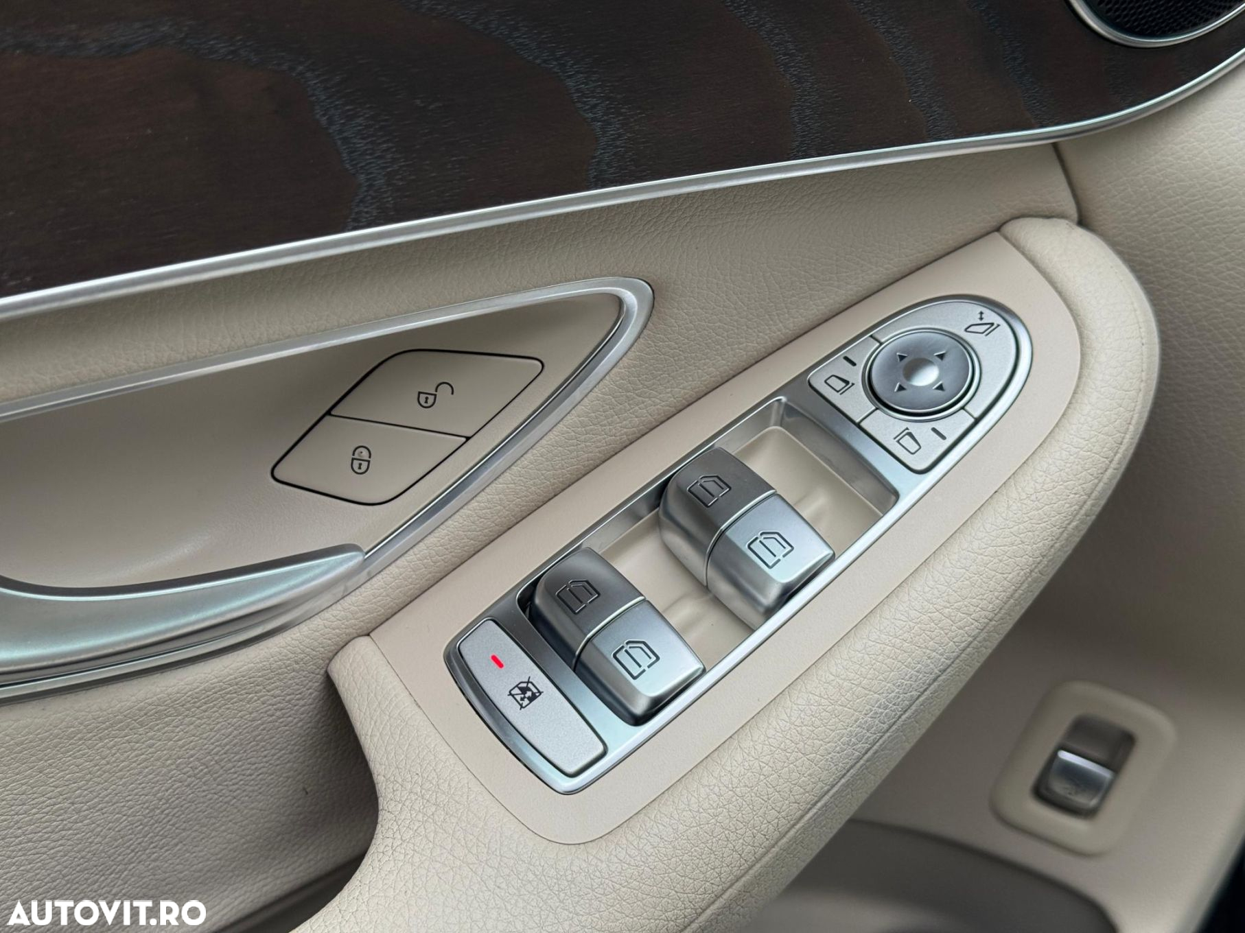 Mercedes-Benz GLC Coupe - 24