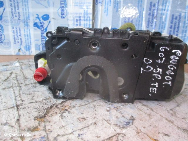 Fecho 7282C PEUGEOT 607 2004 2.2 HDI 133CV 4P AZUL TE 5 PINOS - 3