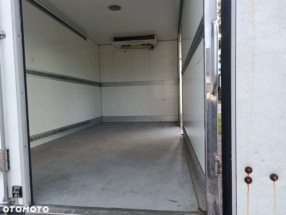 Renault master chłodnia kontener - 6