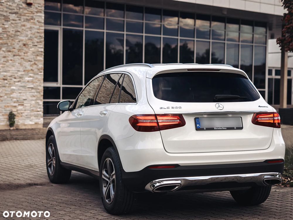 Mercedes-Benz GLC 300 4-Matic - 12