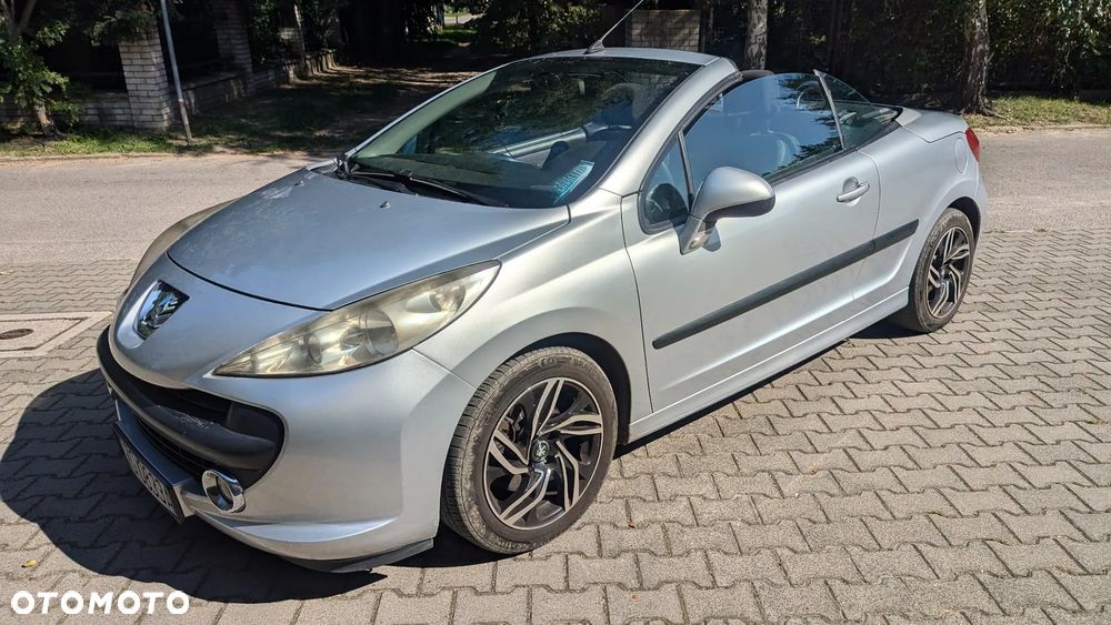 Peugeot 207 CC 1.6 Sport - 8