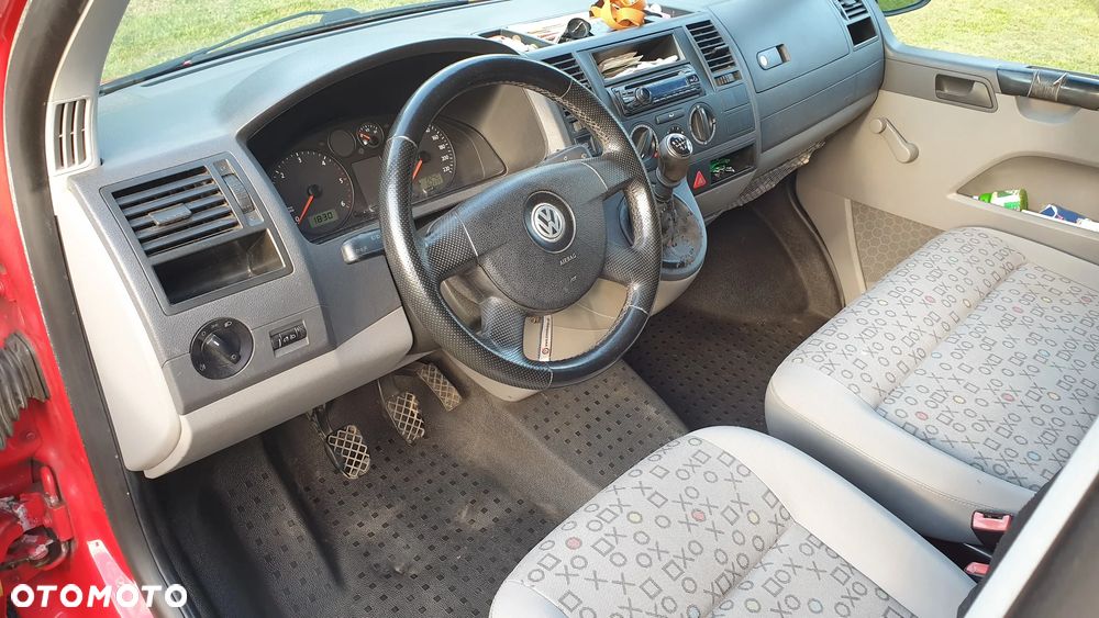 Volkswagen Transporter - 12