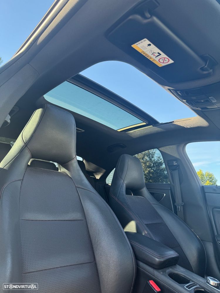 Mercedes-Benz CLA 220 d 7G-DCT AMG Line - 18