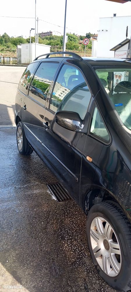 VW Sharan 1.9 TDi Confortline 7L - 12