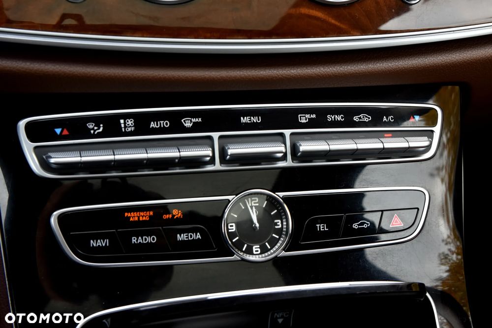 Mercedes-Benz Klasa E - 30