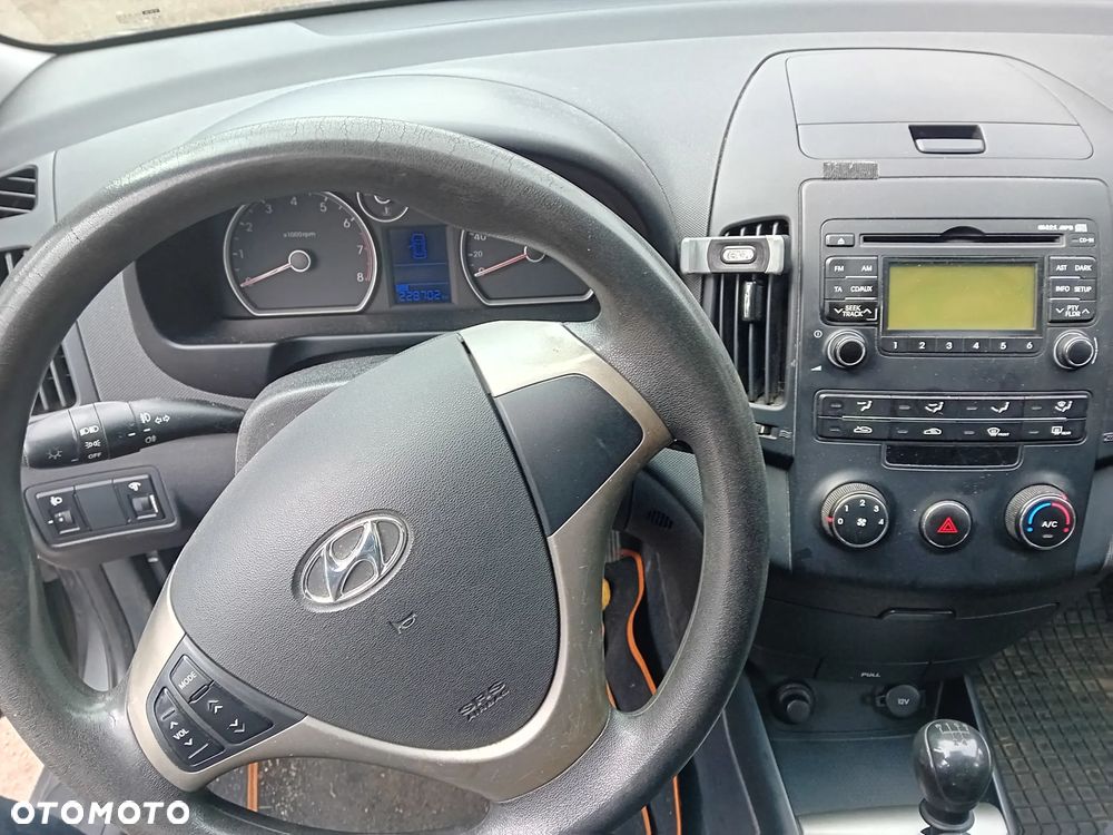 *HYUNDAI I30 SW* Samochód na części - 9