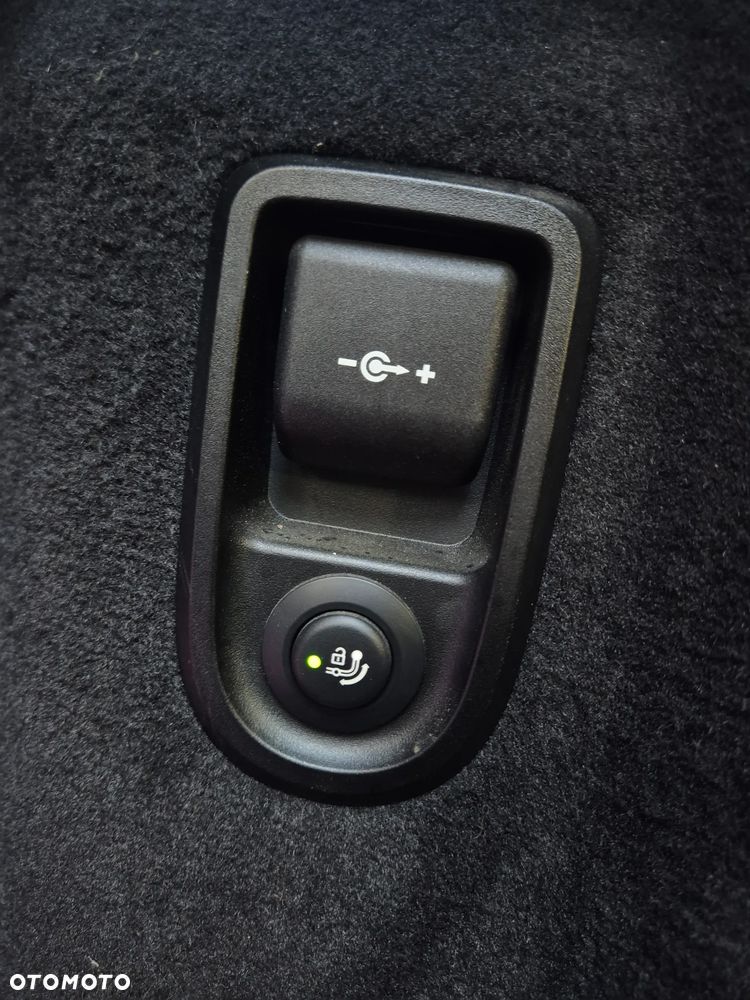 BMW Seria 5 520d M Sport sport - 30