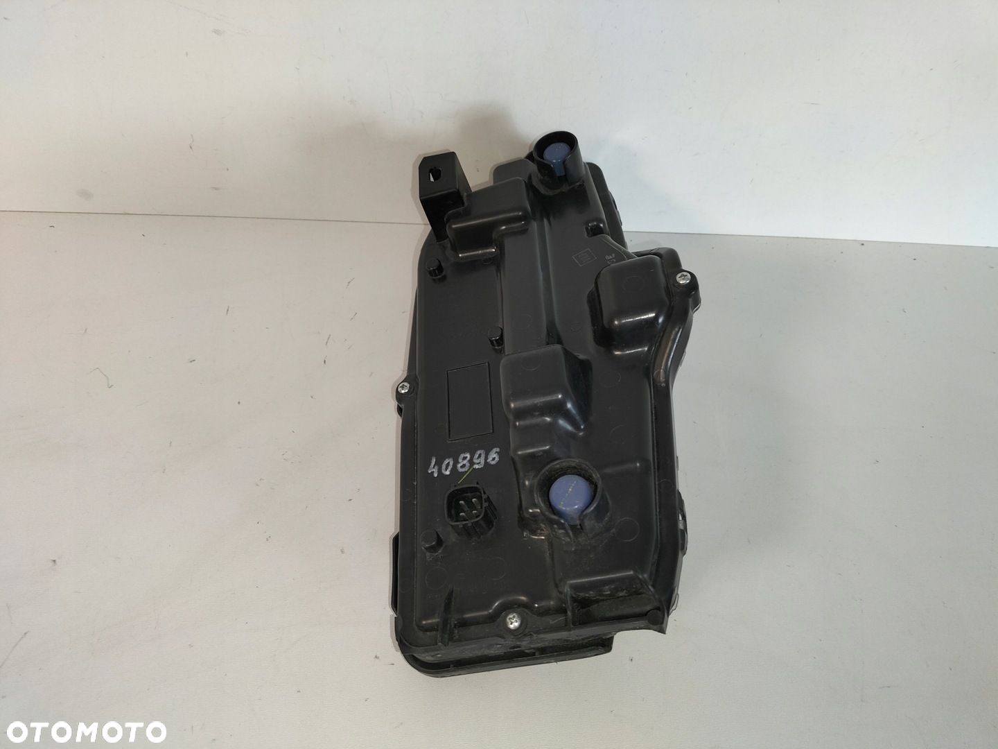 Halogen lampa LED DRL prawy TOYOTA YARIS CROSS 21- - 4