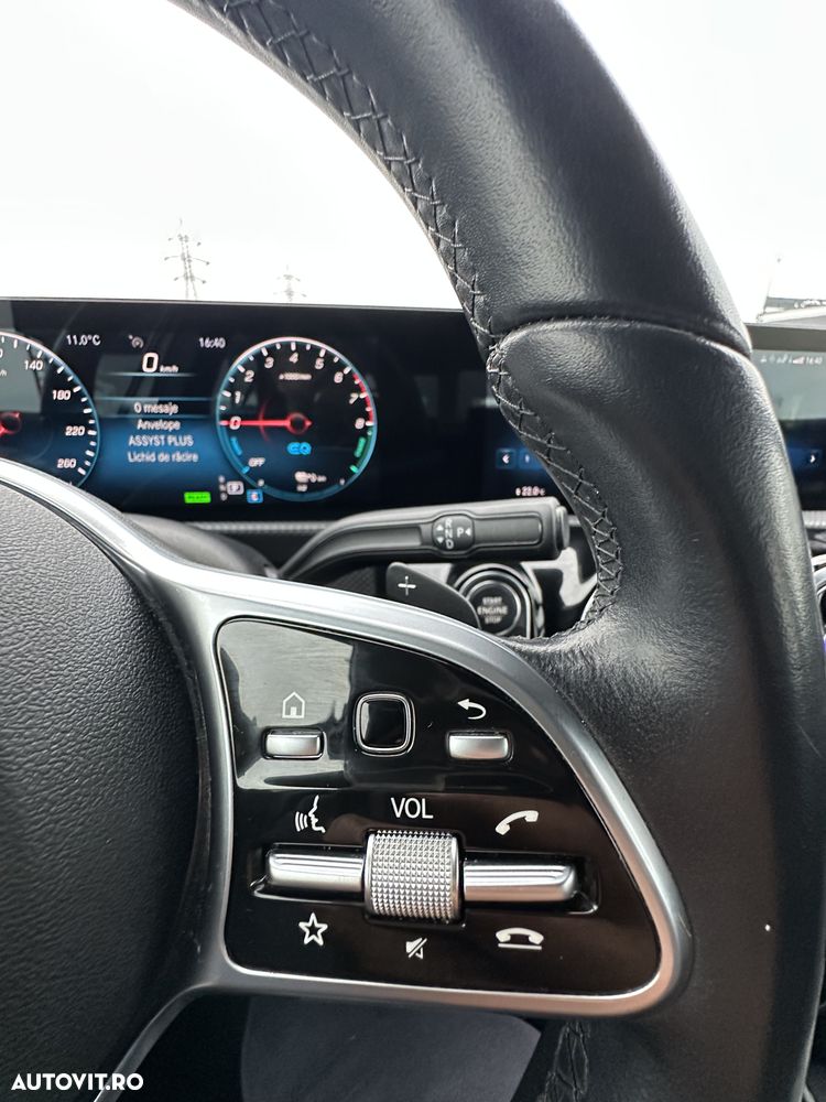 Mercedes-Benz A 250 e Sedan Aut. - 20