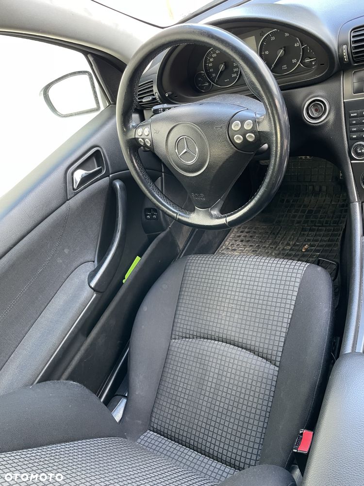 Mercedes-Benz Klasa C 220 CDI - 6