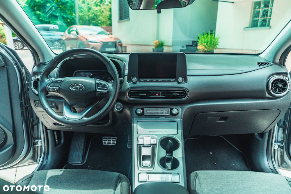 Hyundai Kona - 3
