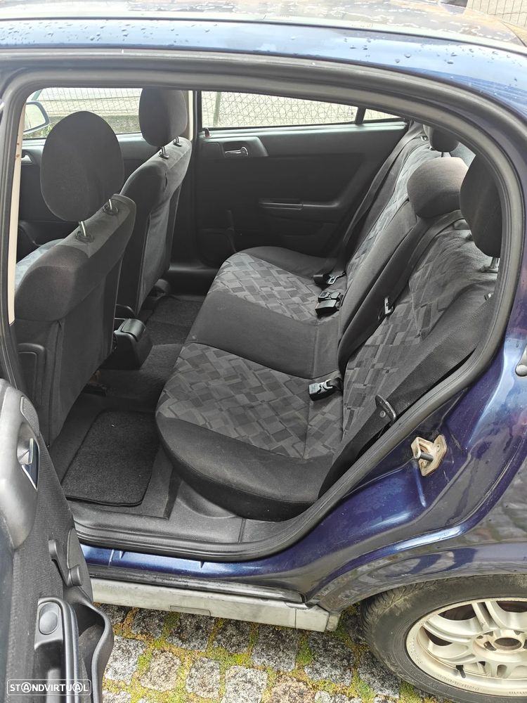 Opel Astra 1.4 Sport - 10