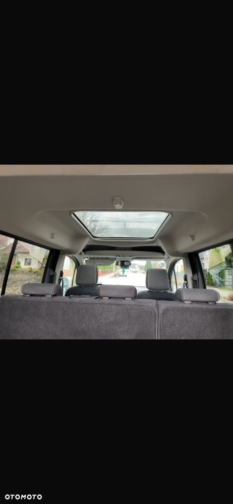 Ford Tourneo Connect Grand - 13