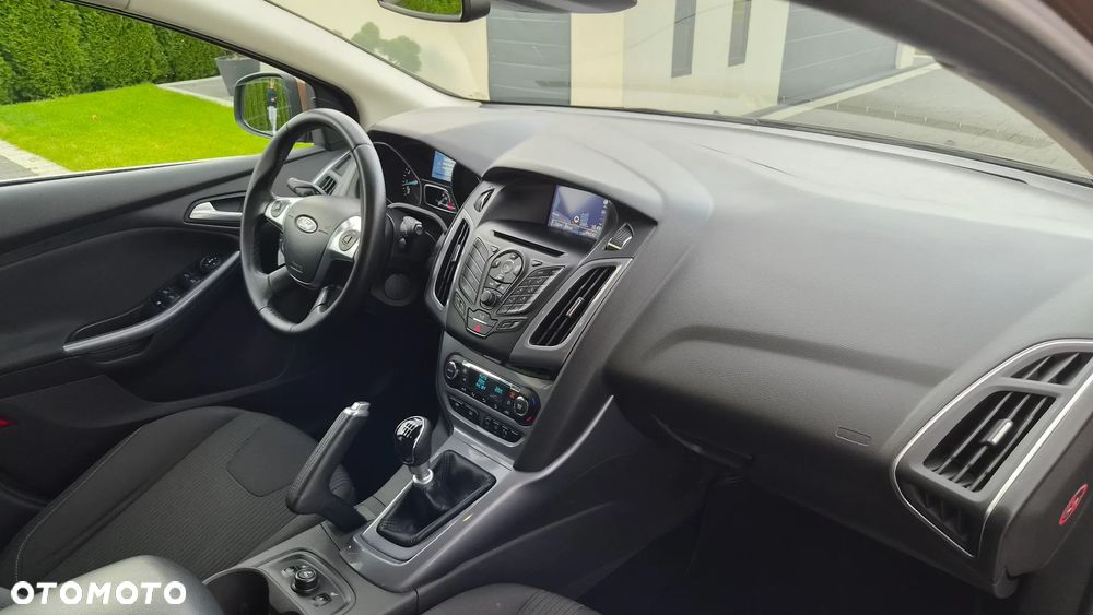Ford Focus 1.0 EcoBoost STart-Stopp-System TITANIUM - 18