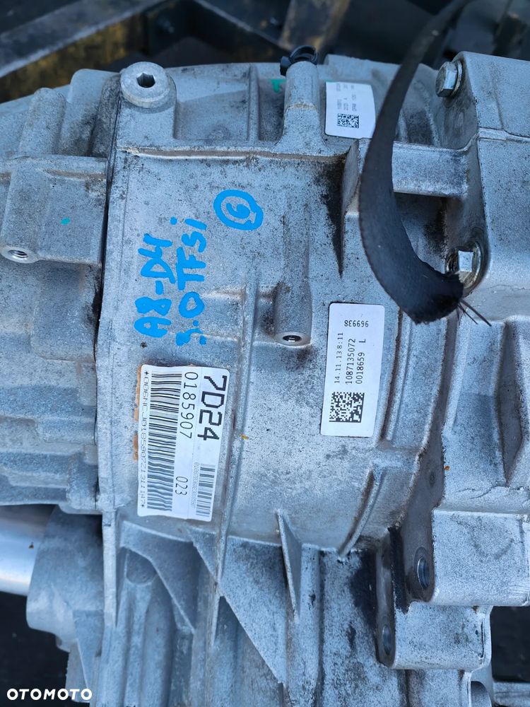 AUDI A8 D4 14r 3.0 TFSI V6 245kW SKRZYNIA BIEGÓW NCJ - 2