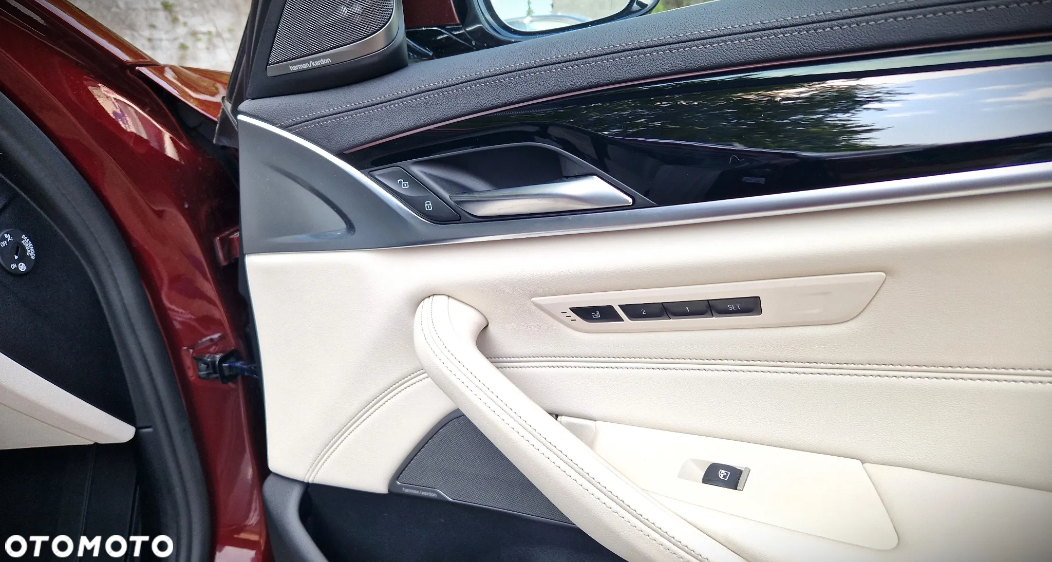 BMW Seria 5 540d xDrive Touring Luxury Line - 29