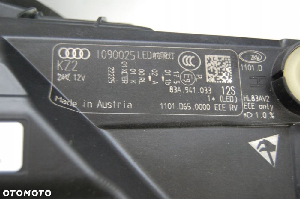 REFLEKTOR FULL LED AUDI Q3 83A 2019-2022 OE - 4