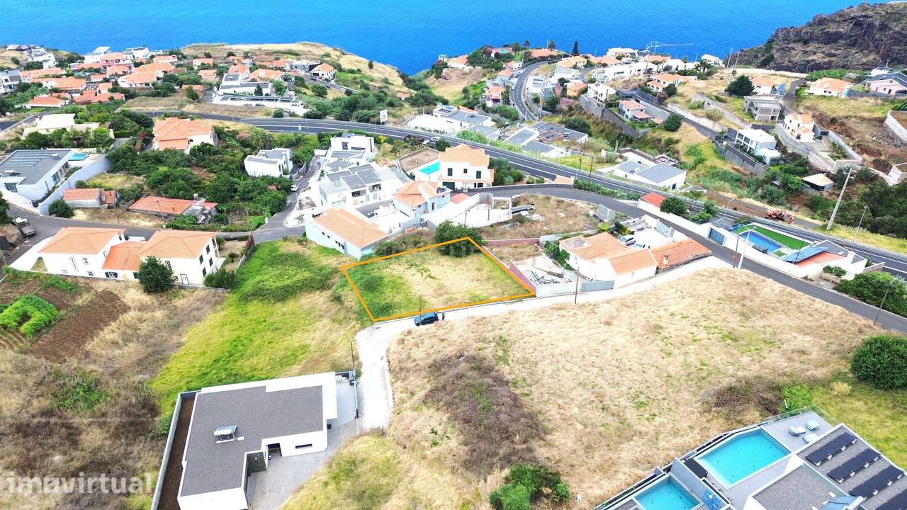 Terreno com Projeto Aprovado – Estreito da Calheta, Madeira - Grande imagem: 2/35