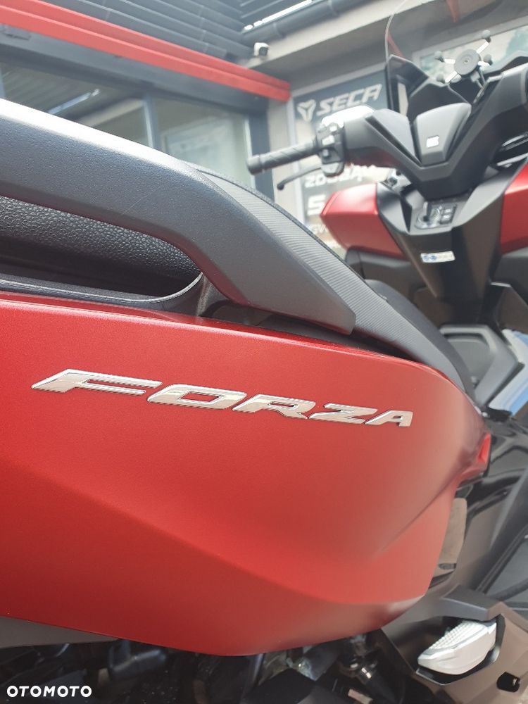Honda NSS - 16