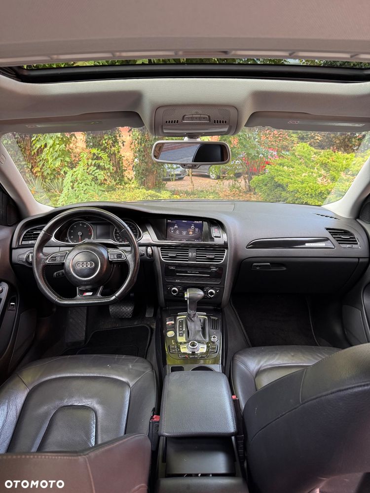 Audi A4 Limousine - 16