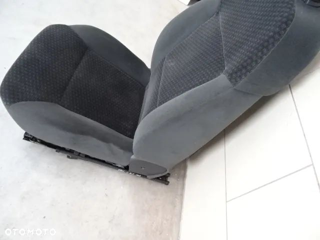 FOTEL PRAWY PRZÓD OPEL VECTRA C NR91 - 6