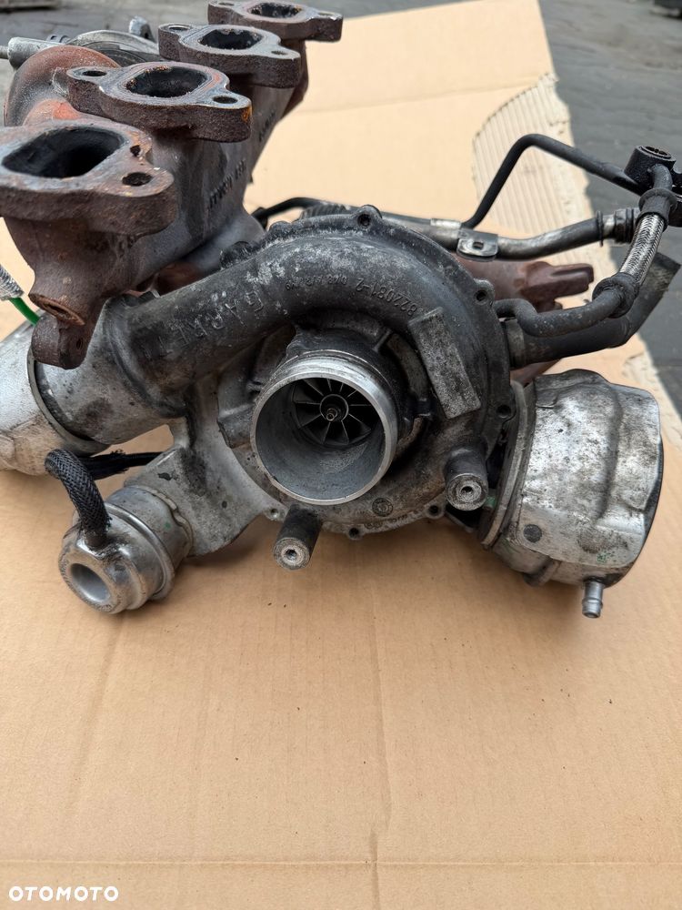 Turbosprężarki komplet Renault Master III Biturbo 8201393207 8201393211 144115446R - 2