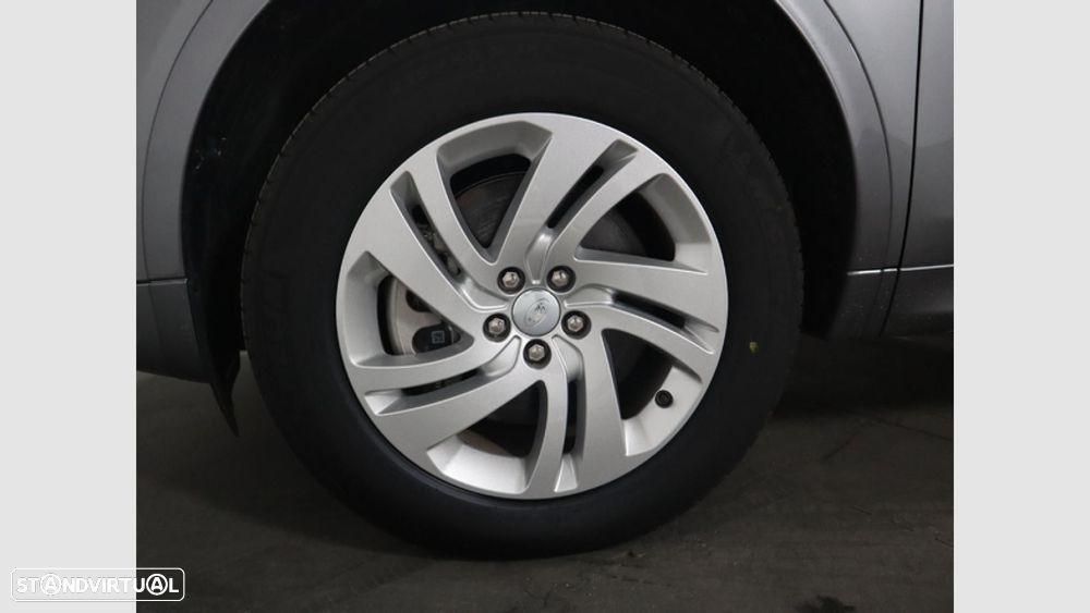 Land Rover Discovery Sport - 8