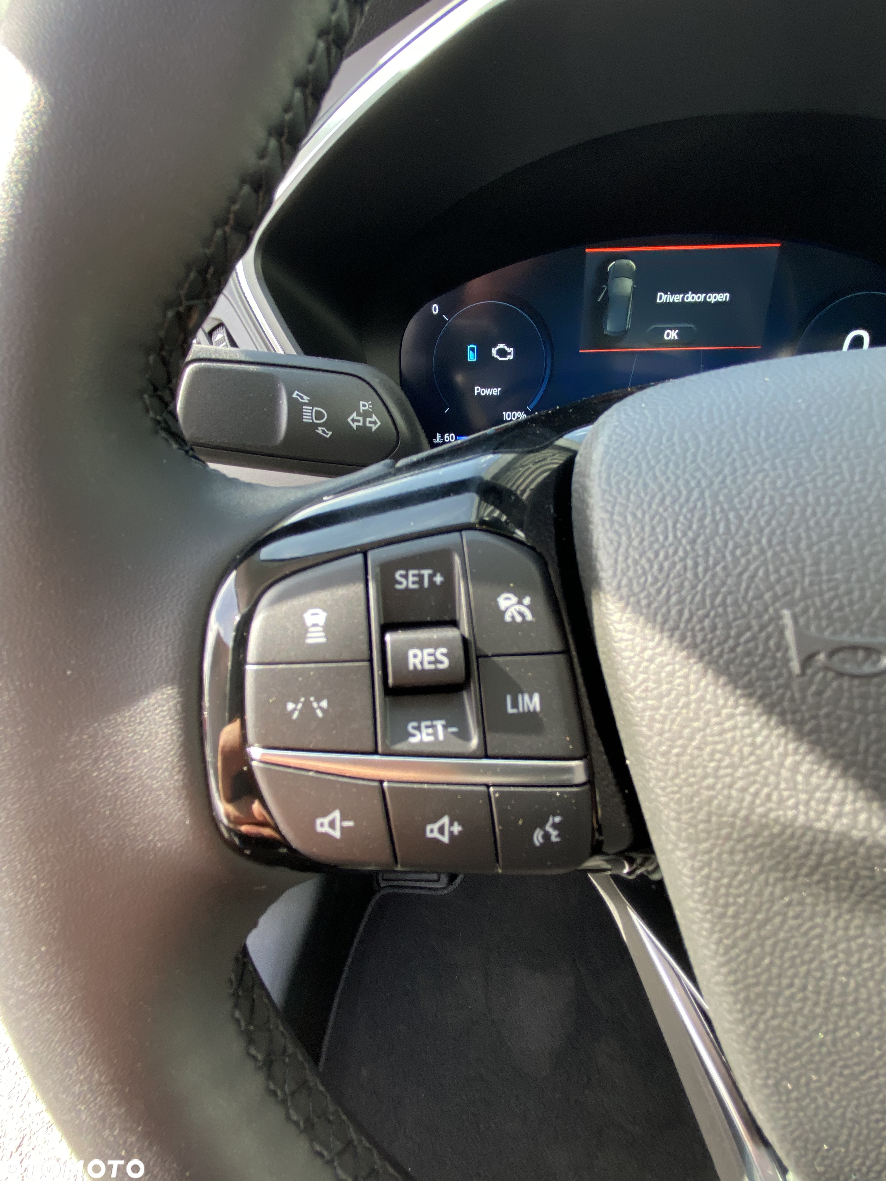 Ford Kuga 2.5 FHEV AWD Titanium eCVT - 7