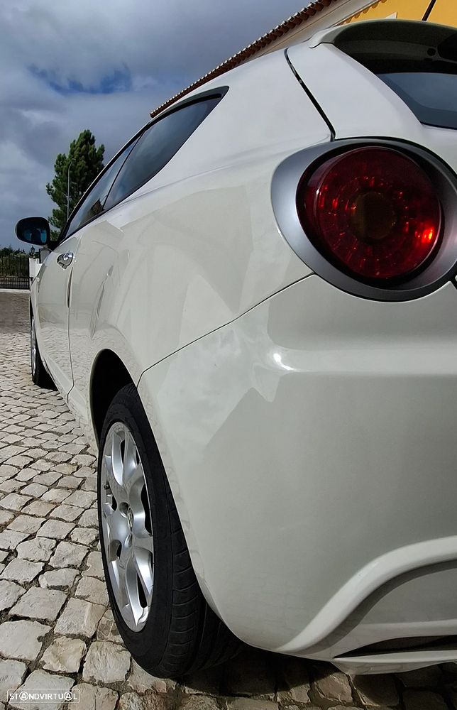 Alfa Romeo MiTo 1.3 JTD Distinctive - 16
