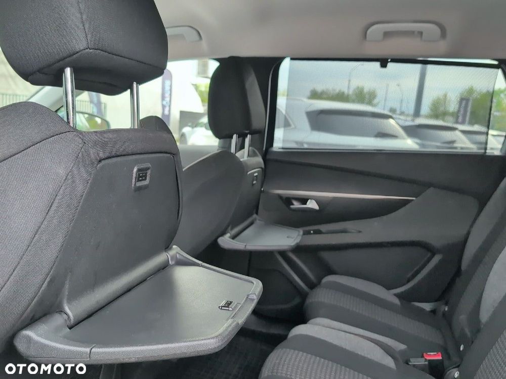 Peugeot 5008 1.2 PureTech Active Pack S&S EAT8 - 15