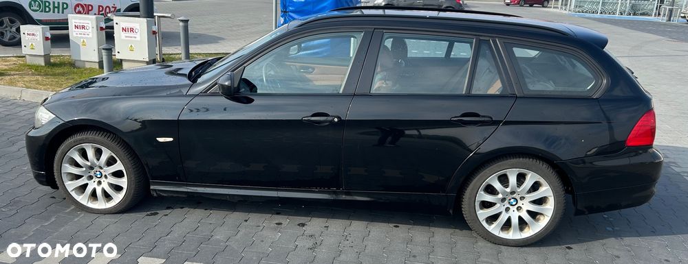 BMW Seria 3 320d - 11