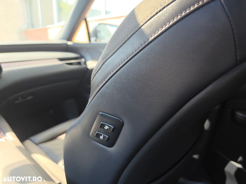 Lexus Seria RX 350h E-Four HEV Luxury Mark Levinson - 26