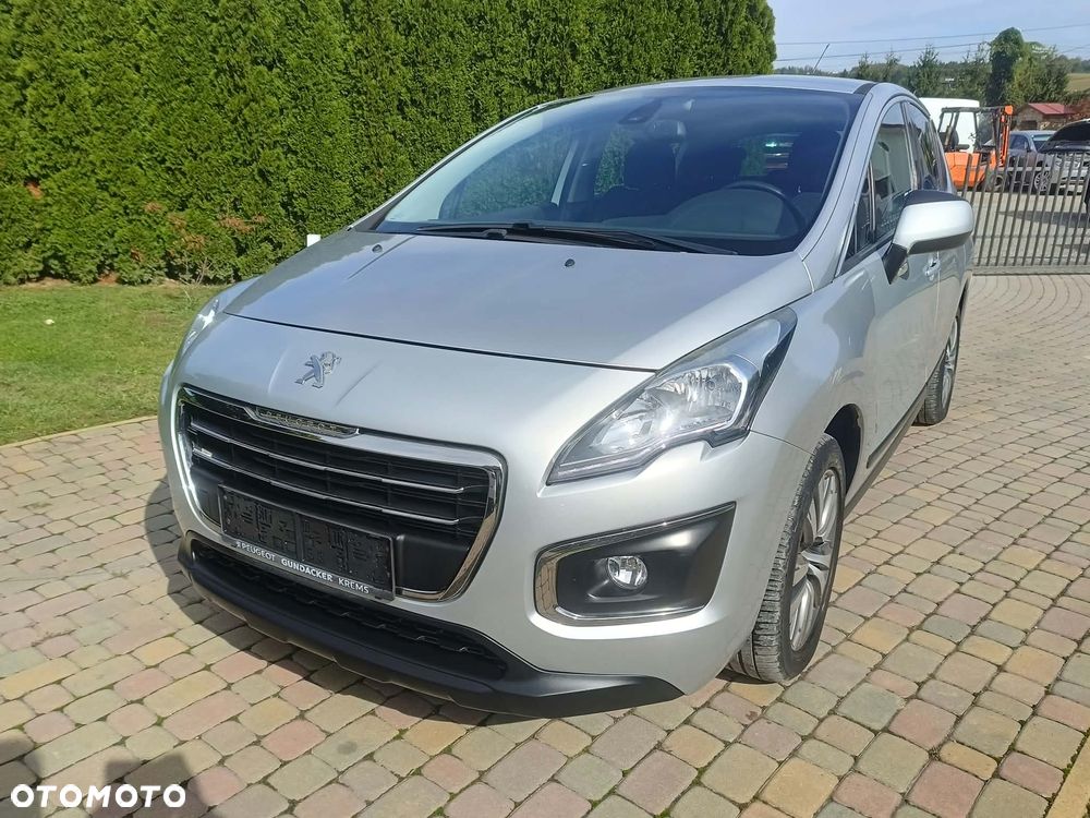 Peugeot 3008 HDi 115 Allure - 2