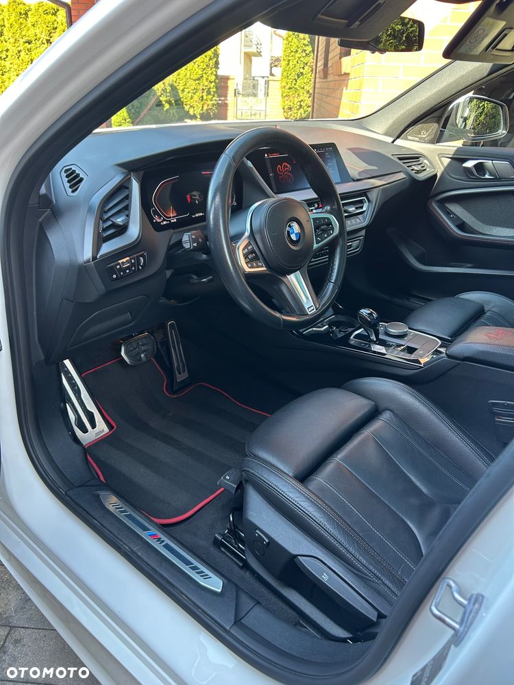BMW Seria 1 - 12