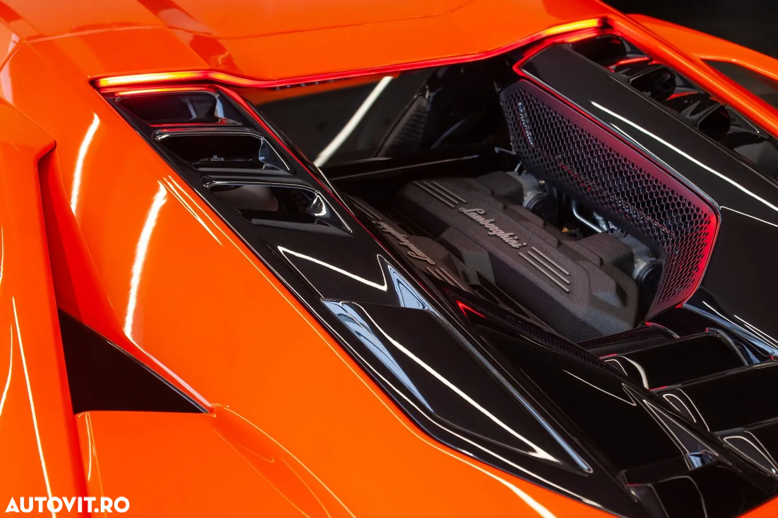 Lamborghini Revuelto - 13