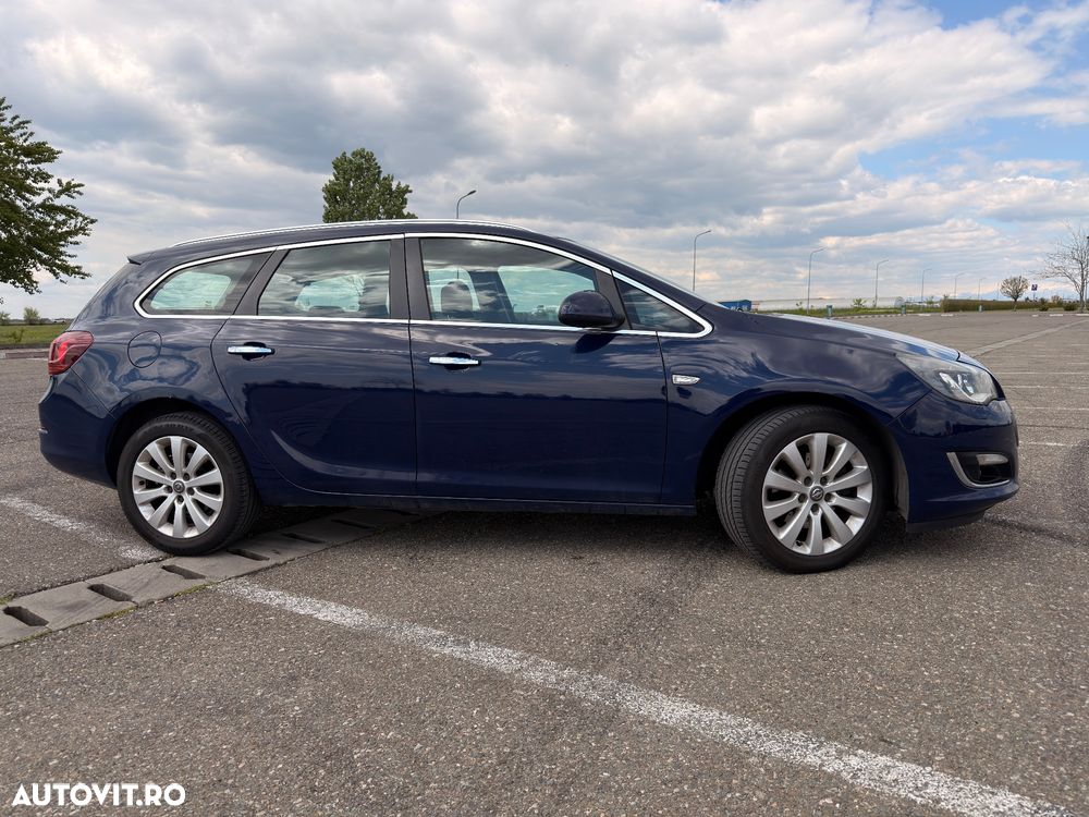 Opel Astra 1.7 CDTI ECOTEC Cosmo - 4