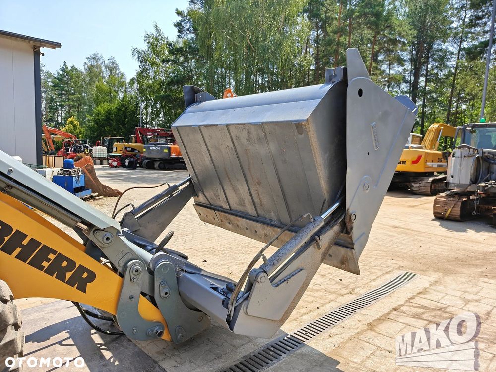 Liebherr L546 - 11