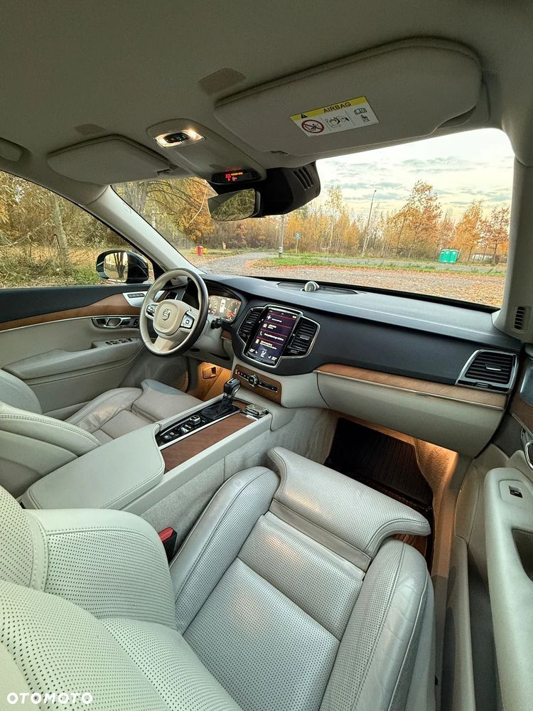 Volvo XC 90 D5 AWD Inscription 7os - 9