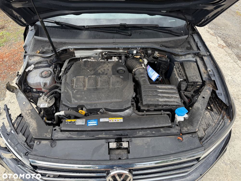 Volkswagen Passat Variant 2.0 TDI SCR DSG 4Motion Elegance - 16