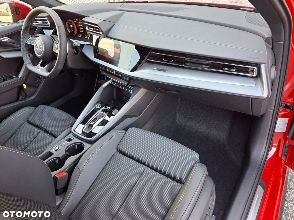 Audi A3 Sportback - 16
