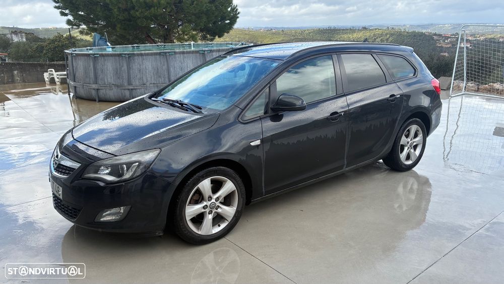 Opel Astra Sports Tourer 1.7 CDTi Cosmo - 2