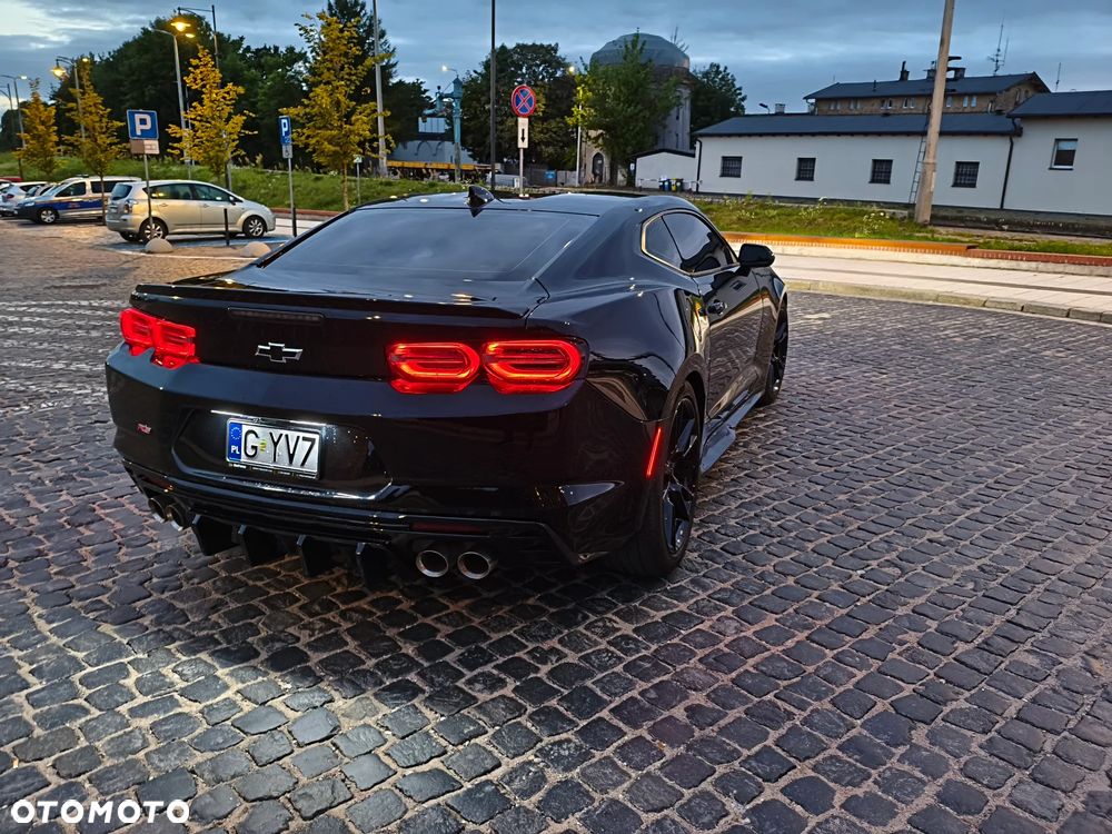 Chevrolet Camaro - 4