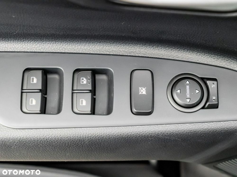 Kia Stonic 1.0 T-GDI M DCT - 14