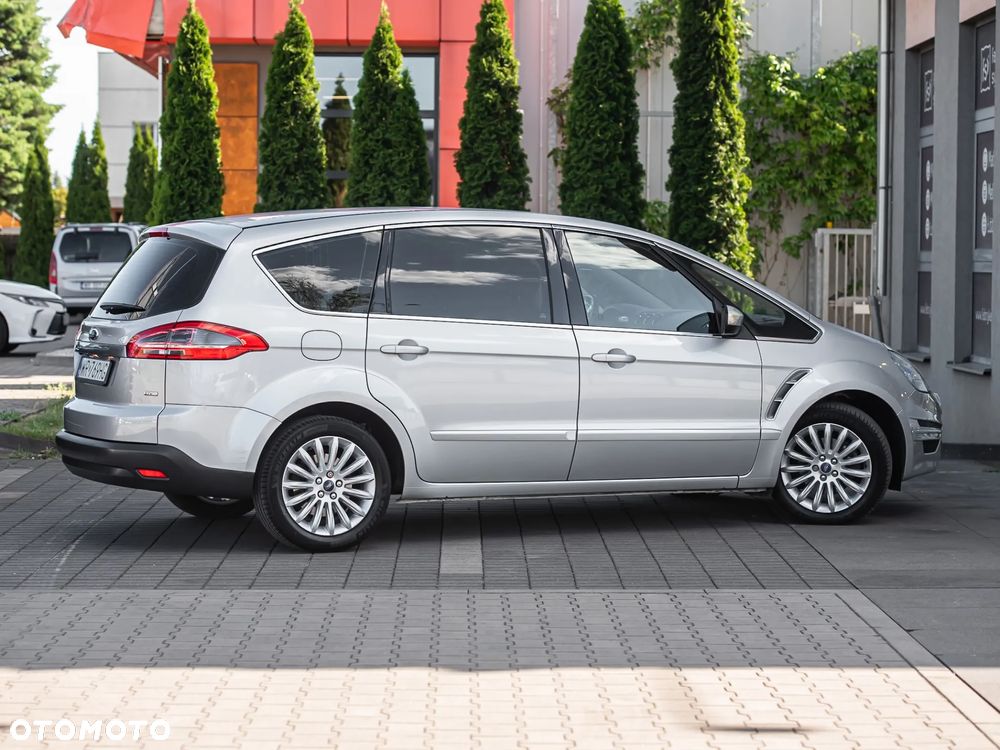 Ford S-Max - 14