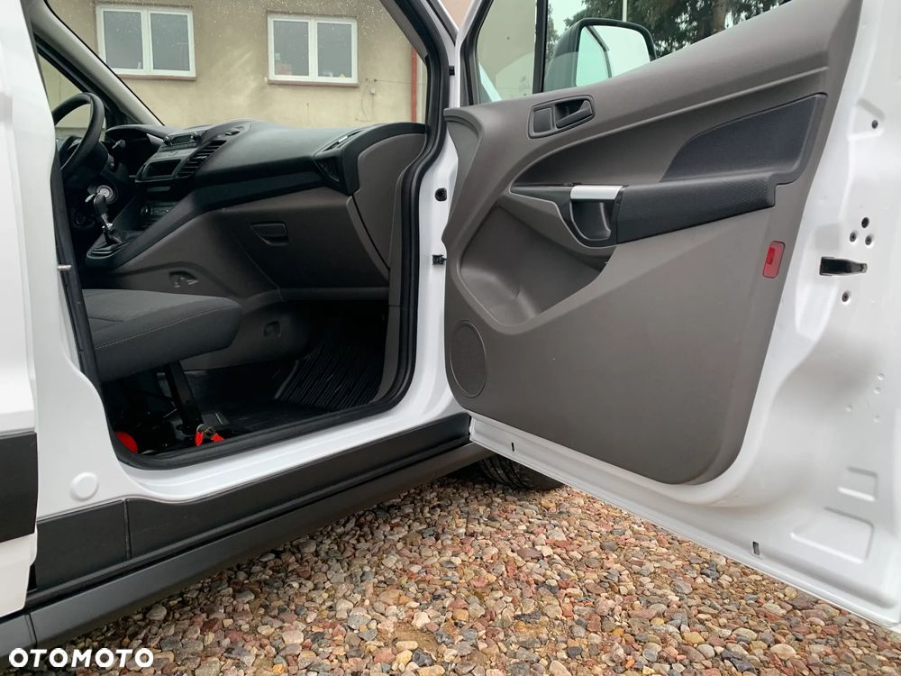 Ford Connect L2 Maxi Long 3 miejscowy Skrzynia 6biegowa Ładowność 690kg 2 Euro Palety  Homologacja cięż. VAT-1 GWARANCJA Ford do 12.2026r - 19