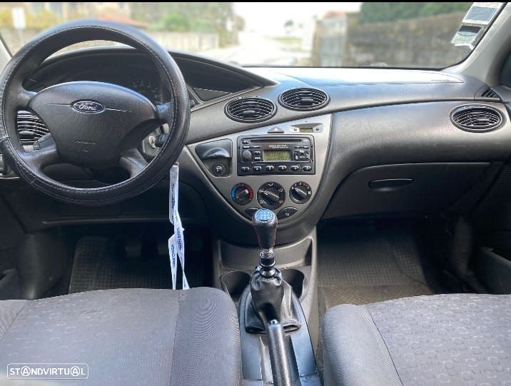 Ford Focus SW TDCi Ghia - 14