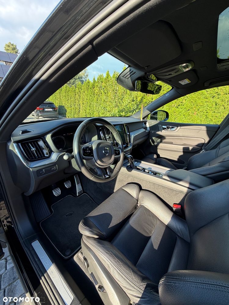 Volvo XC 60 D3 R-Design - 20