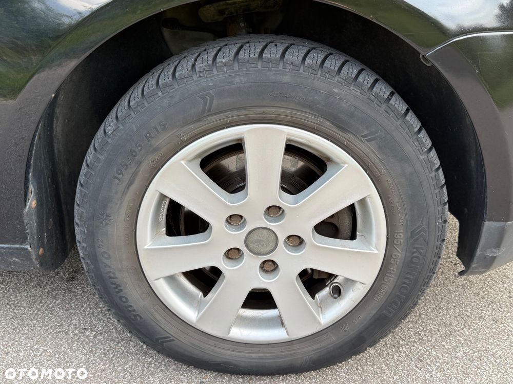 Volkswagen Touran 1.9 TDI Trendline - 9